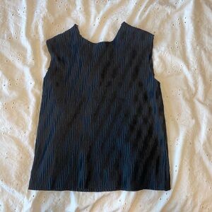 Pleated black tank